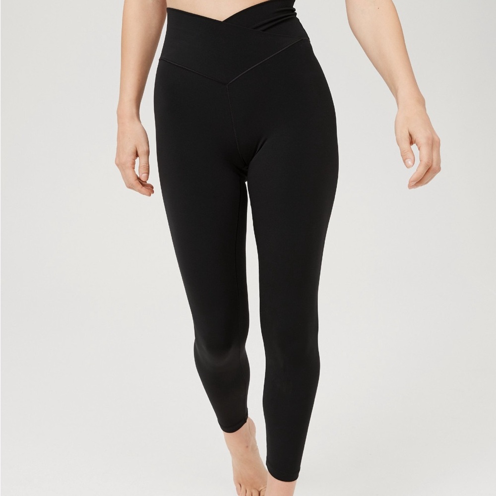 Aerie Black V-Waist Leggings